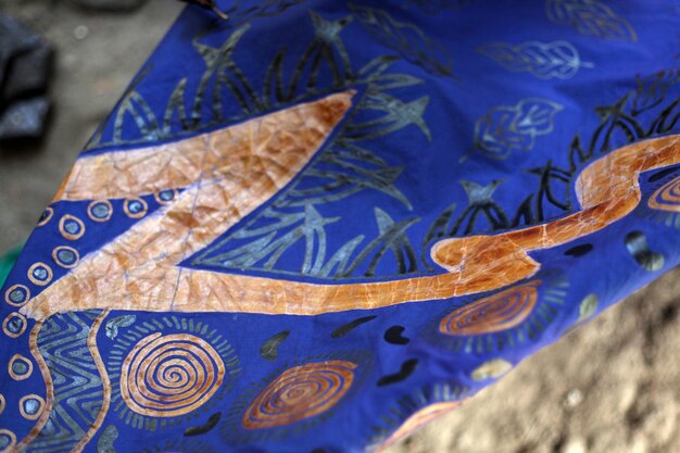 Modelli dettagliati di tessuto batik indonesiano