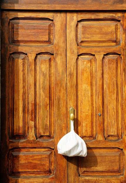 Detailfoto van een gesloten deur