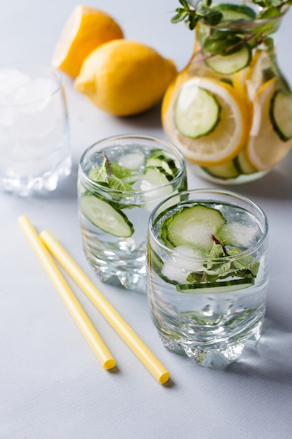 Detox water om te drinken tijdens en na het sporten