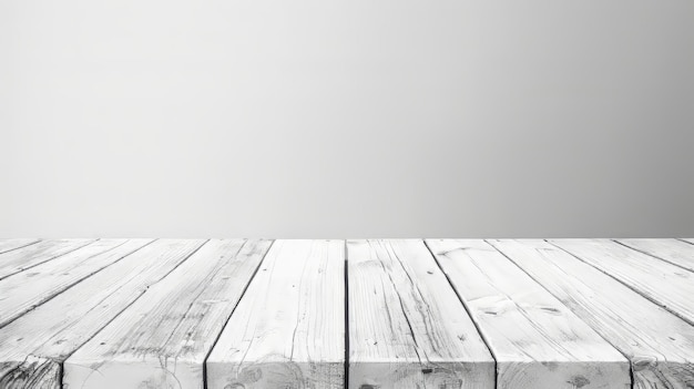 Deze witte houten tafel kan worden gebruikt om uw producten te tonen of te monteren
