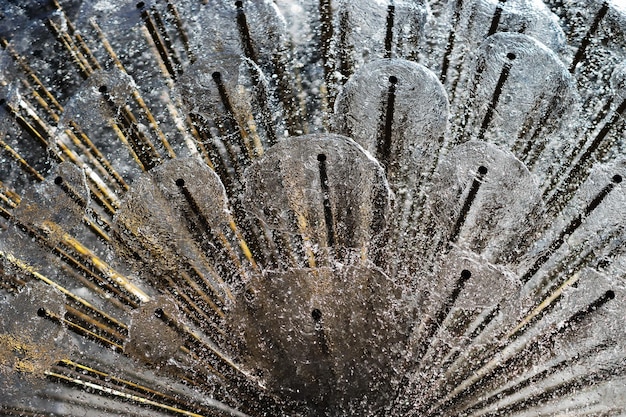 Diagonal black and white water city fountain background hd