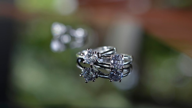 Diamanten ring luxe trouwring durex9