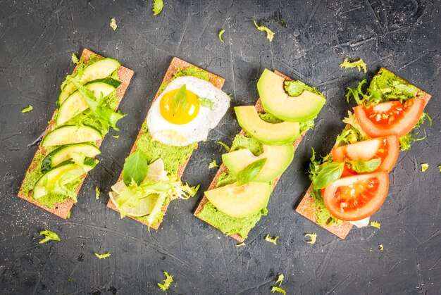 Diet sandwiches with guacamole and fresh vegetables