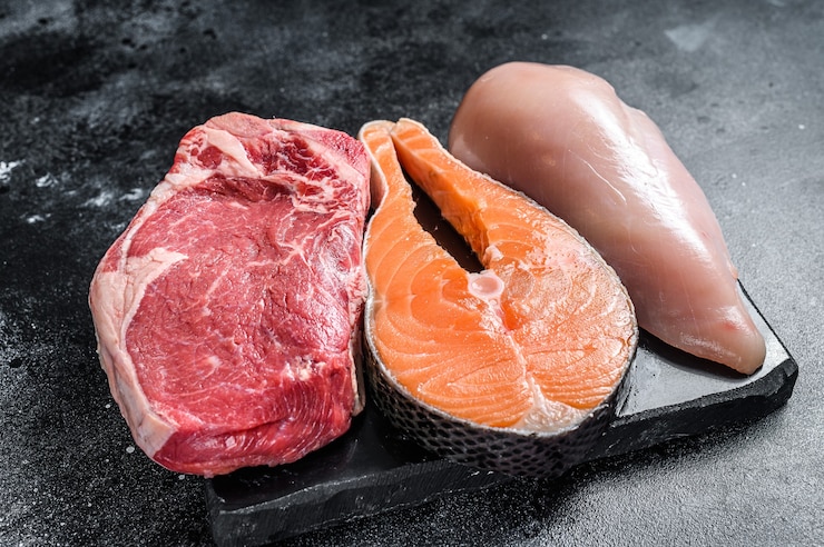Photo different types of raw meat steaks