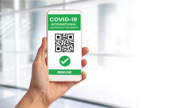 디지털 건강 covid19 여권 화면 QR 코드 국제 예방 접종 증명서 작업 여행 및 운송