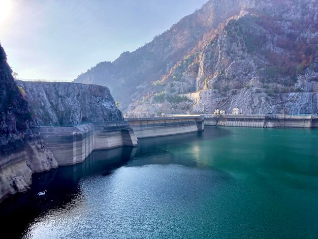 Dim-staudamm am green-canyon turkei