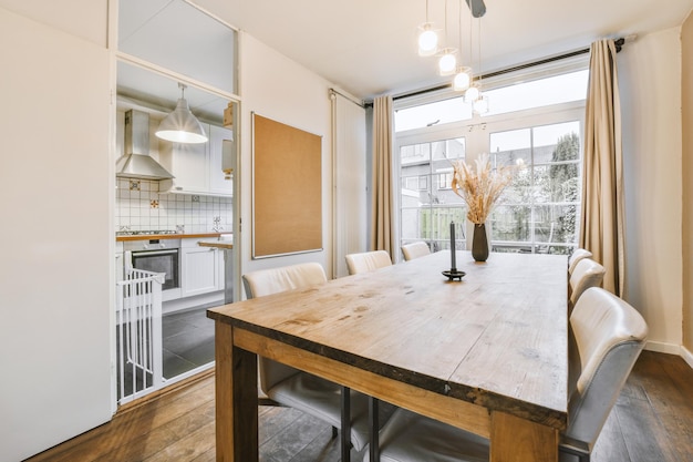 Dining zone in living room