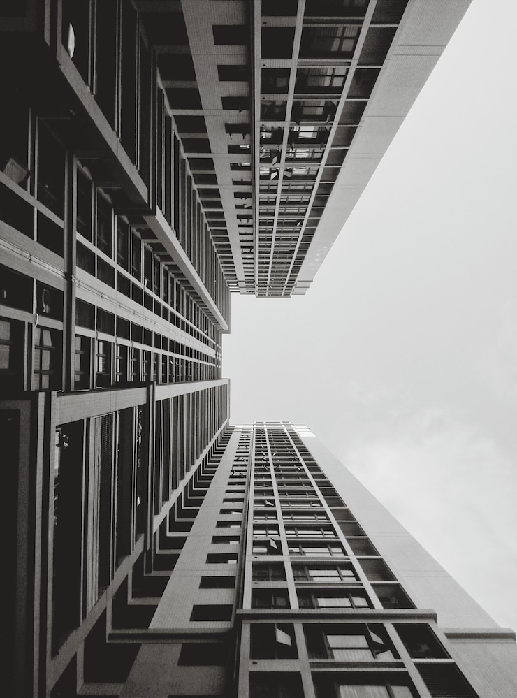 Foto direct onder opname van het gebouw tegen de lucht