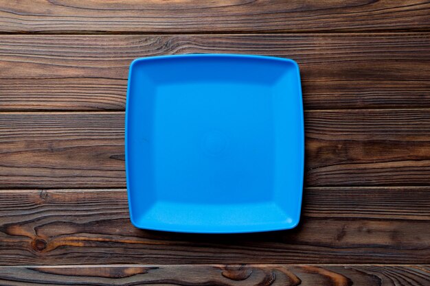 Photo directly above shot of empty plate on table