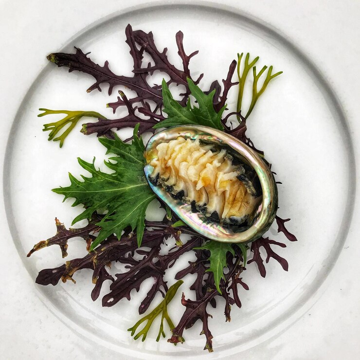 Photo directly above shot of food served in plate on table