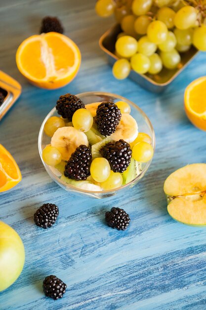 Photo directly above shot of fruits on table