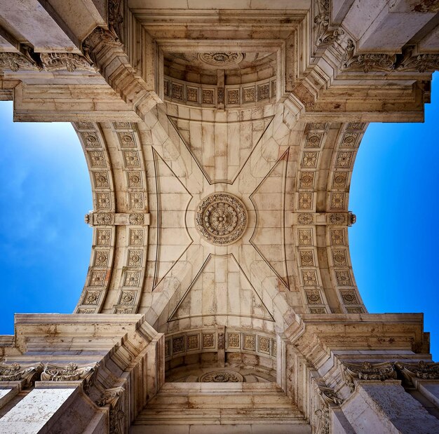 Photo directly below shot of rua augusta arch