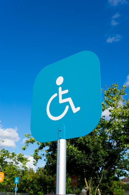 Photo disability sign parking outdoor