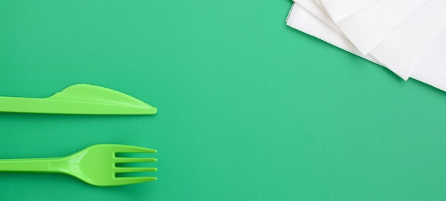 Disposable plastic cutlery green