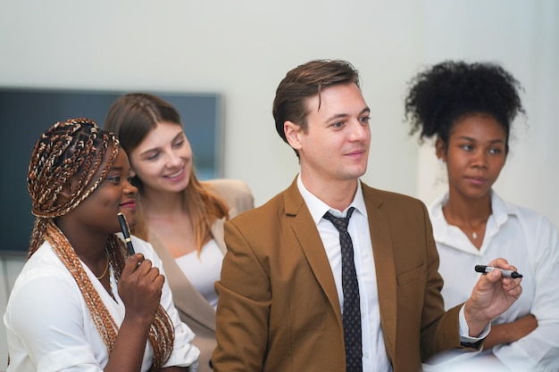 Photo diverse business people on a meeting