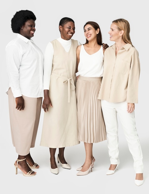 Photo diverse group of people wearing earth tone casual outfit for apparel ad