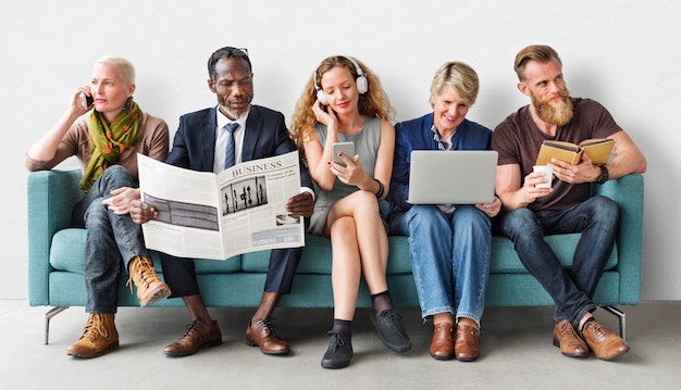 Gruppo di persone di diversità concetto di comunicazione di stile di vita