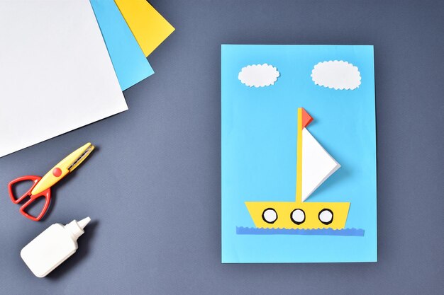 Fai da te una barca con le tue mani da carta colorata istruzioni fotografiche passo passo passaggio 8