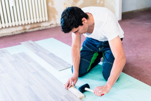 DIY workman flooring apartment floor