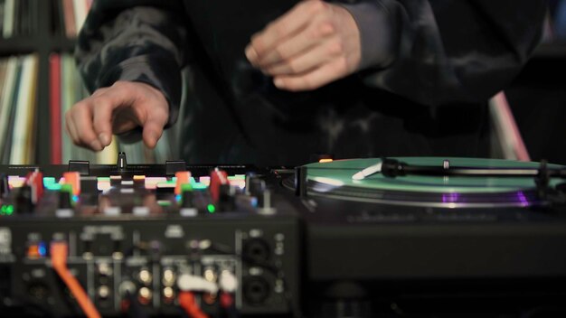 Photo dj party art a man creating music at a party with special equipment