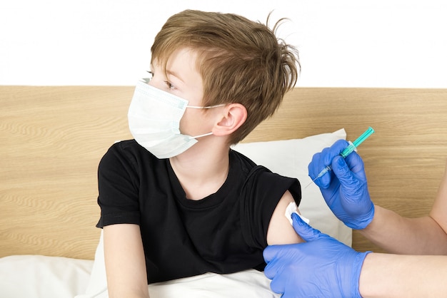 Doctor make vaccinating to patient.