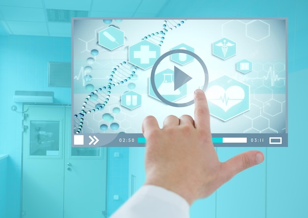 Doctor's Hand aanraken van de app-interface van de medische videospeler