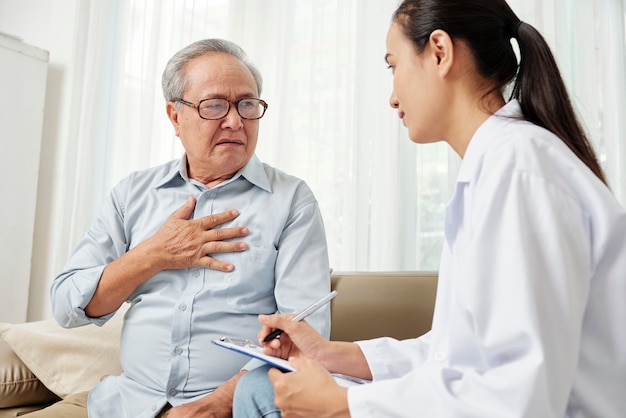 Doctor visiting a patient