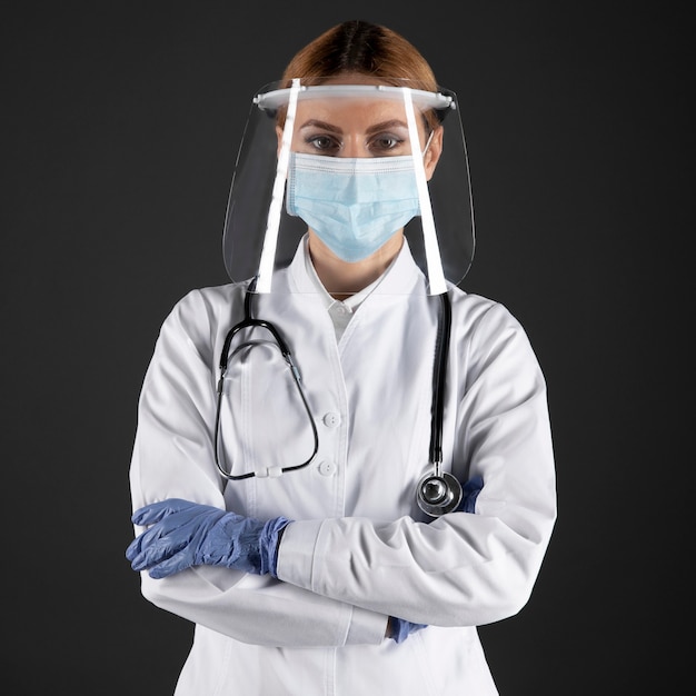 Photo doctor wearing a medical mask