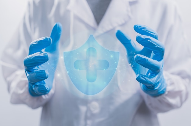 医師や科学者は、ワクチンを使用してCOVID-19と戦ったり、他の病気を信じたりしています。
