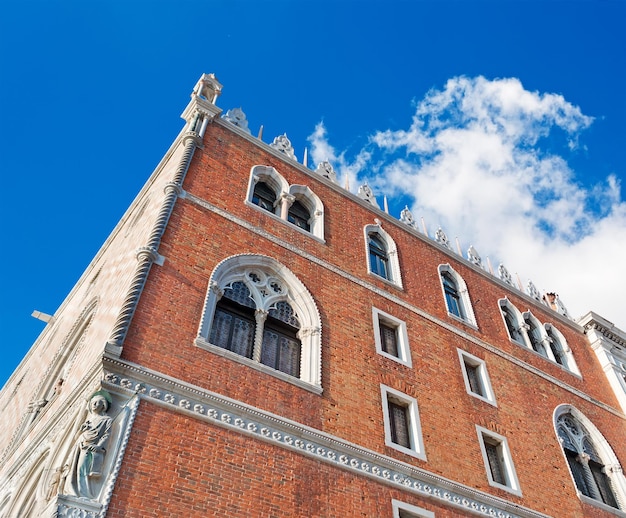 Doge's Palace under a white cloud