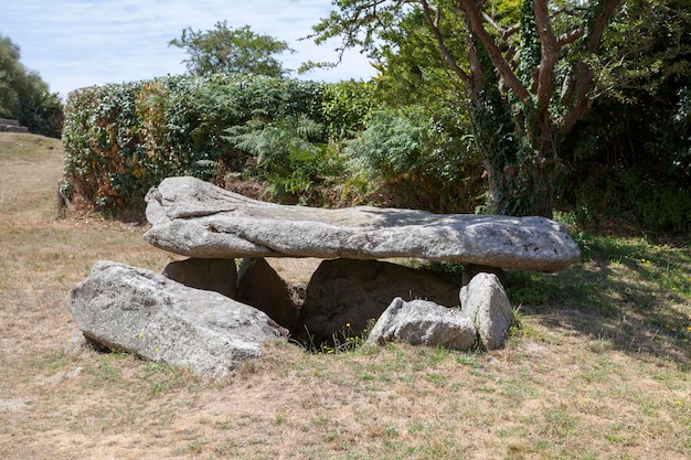 Foto dolmen di argenton a landunvez