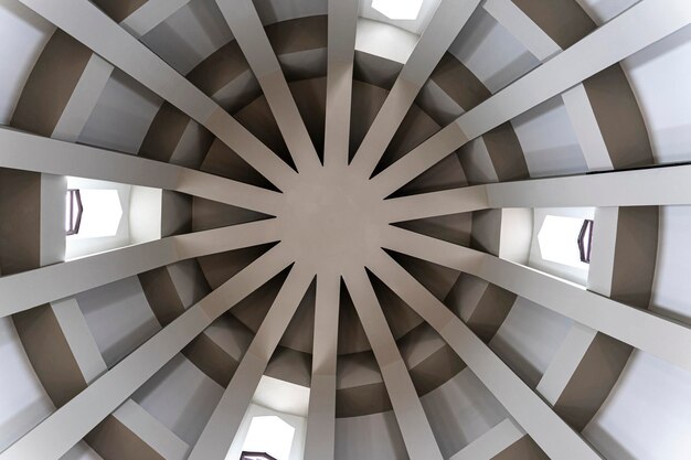 갈라타 타워 내부의 돔 고화질 사진 근접 촬영