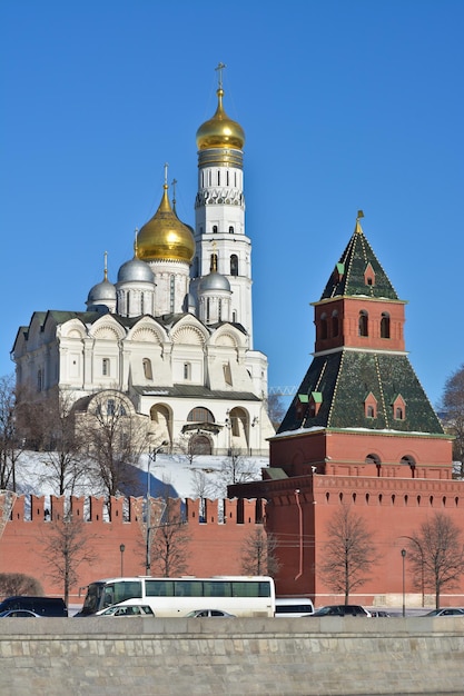 Купола кремлевских церквей