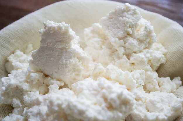 Domestic cottage cheese