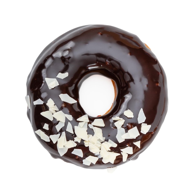 Foto donut met glanzende spiegelchocolade glazuur geïsoleerd op witte achtergrond top uitzicht