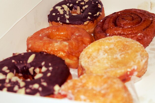 Foto donuts in een doos