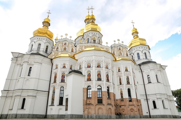 Foto dormition-kathedraal in kiev, oekraïne