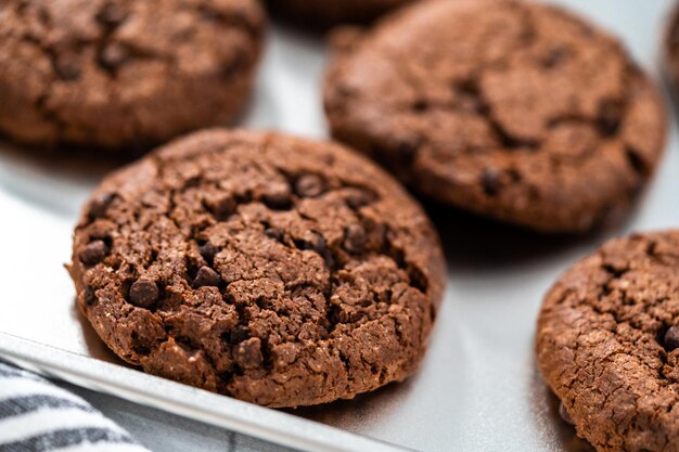 Foto biscotti al doppio cioccolato