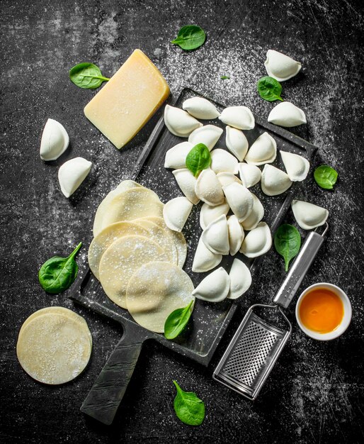 Dough for cooking home raw dumpling