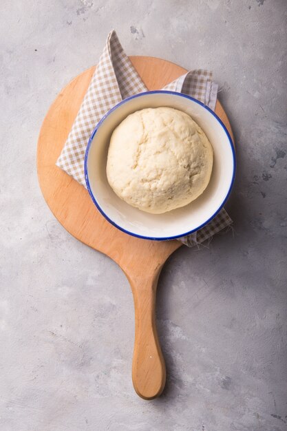 Dough for making pie