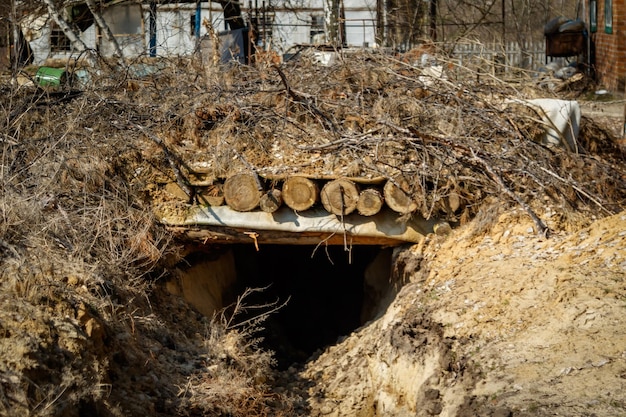 Фото Долгаловка харьковская область украина 03232023 база российских военных место содержания и пыток украинских пленных россия украина война