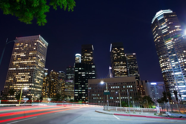 Orizzonte di tramonto california del centro los angeles di notte di los angeles