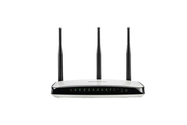Foto draadloze netwerkrouter witte achtergrond