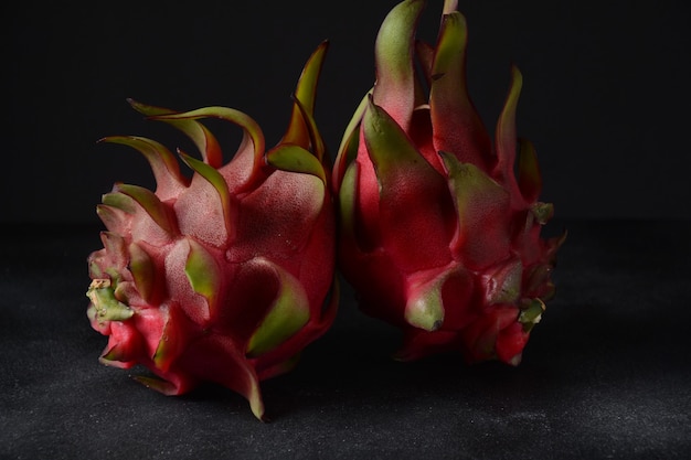 Frutto del drago (pitaya, pitahaya) frutti tropicali in indonesia e nel sud-est asiatico.