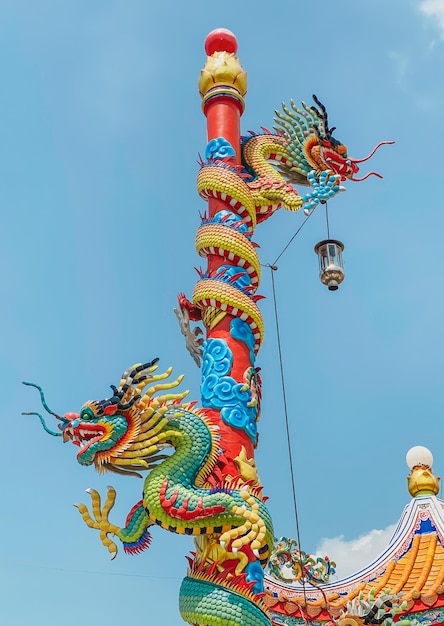 Dragon statue dragon symbol dragon Chinese is a beautiful Thai and Chinese architecture of shrine