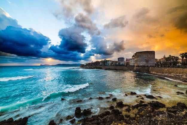 Dramatische lucht boven alghero