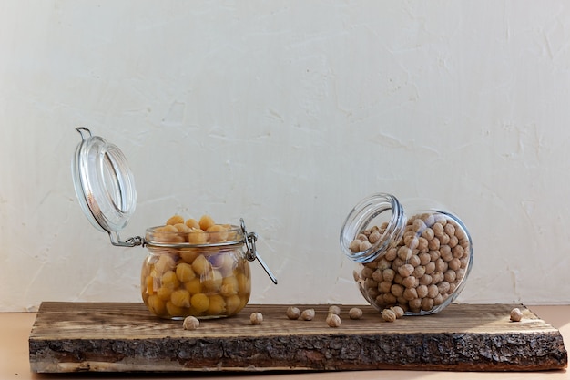 dried and boiled chickpeas