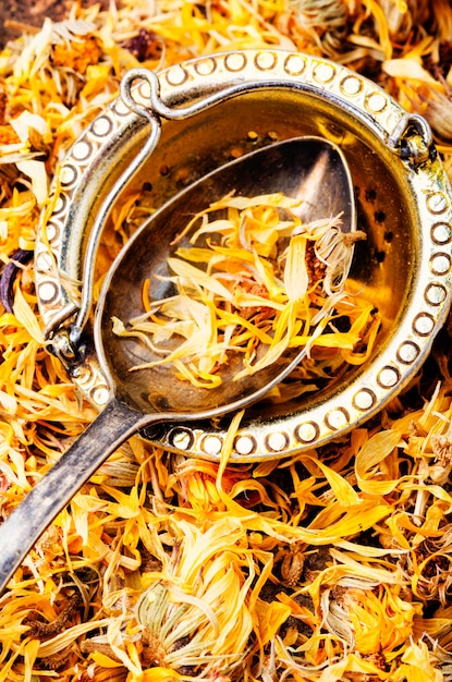 Dried calendula flowers