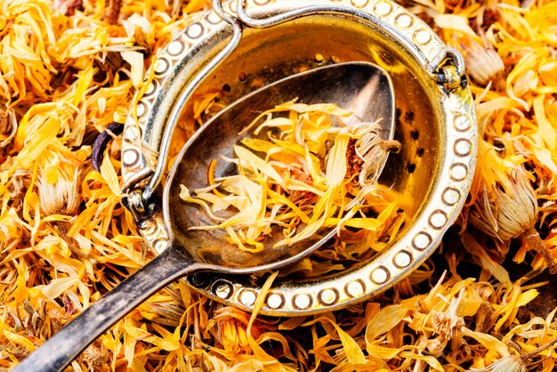 Dried calendula flowers