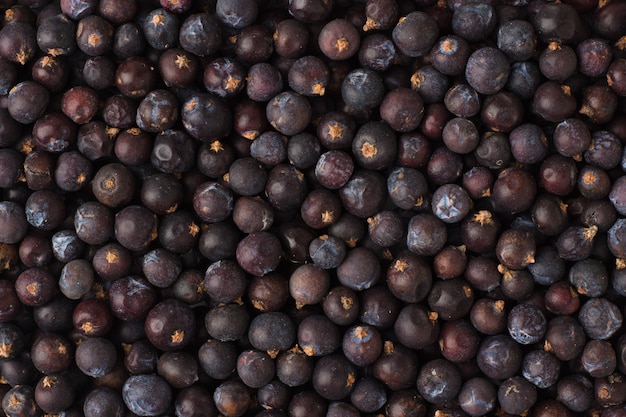 Dried juniper berries